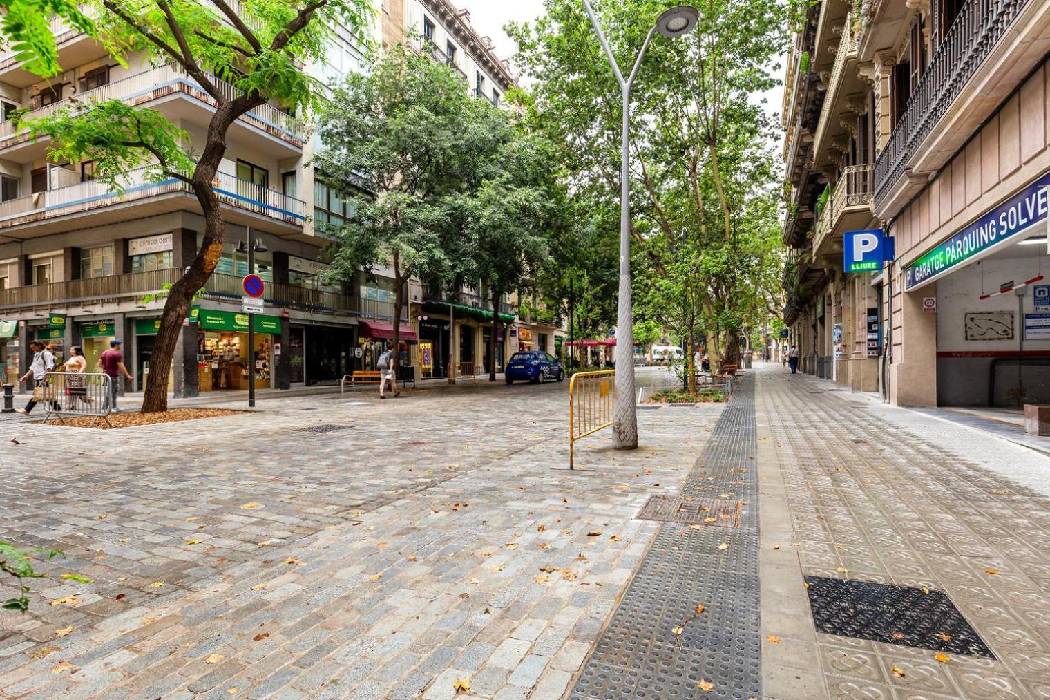 Blueground La Dreta De Leixample Terrace Bcn-104 Apartment *
